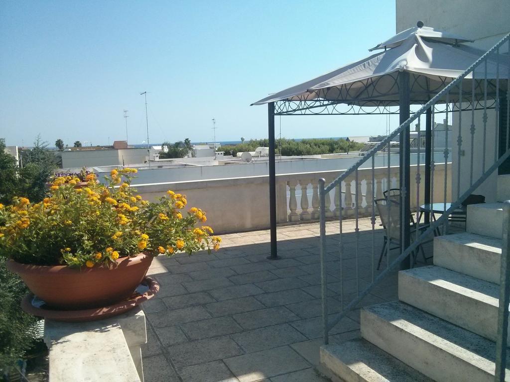 Dimora Liccisa Appartement Torre Lapillo Buitenkant foto